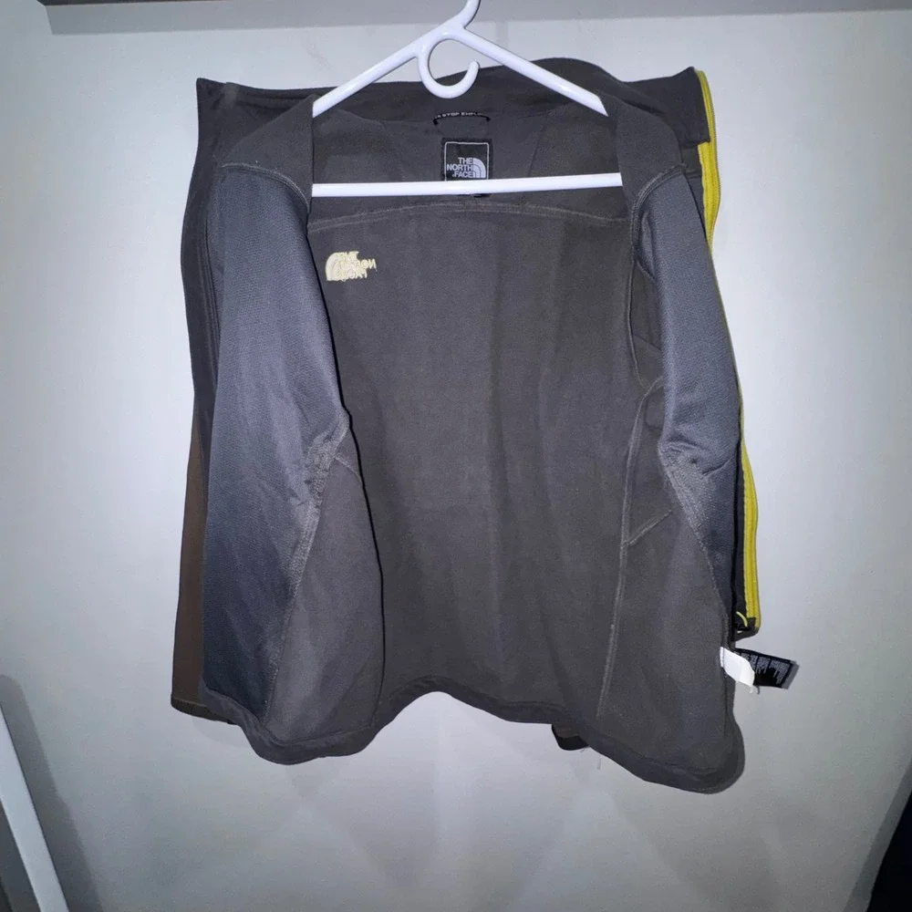 The North Face Apex Bionic Jacket Mens M  Brown Yellow Softshell Fall Winter